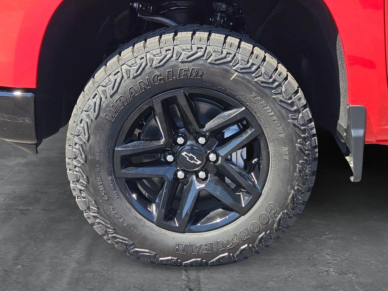 2025 Chevrolet Silverado 1500 Vehicle Photo in MESA, AZ 85206-4395