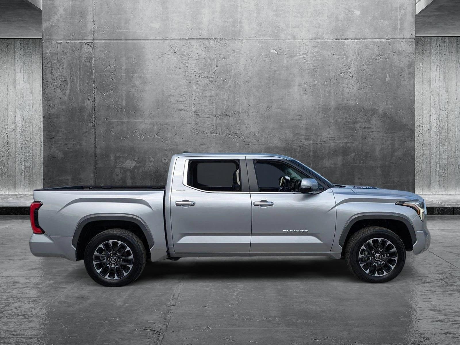 2024 Toyota Tundra 4WD Vehicle Photo in Tampa, FL 33614