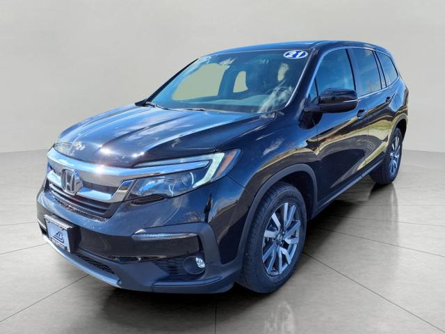 2021 Honda Pilot Vehicle Photo in Oshkosh, WI 54904