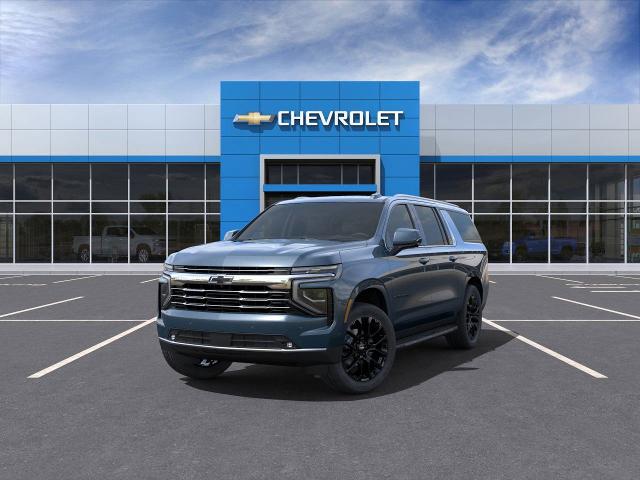 2025 Chevrolet Suburban Vehicle Photo in EVERETT, WA 98203-5662