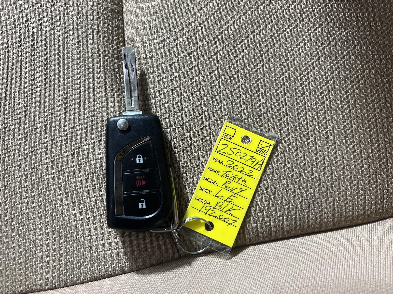 2022 Toyota RAV4 Vehicle Photo in GEORGETOWN, TX 78626-7508