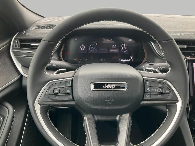 2025 Jeep Grand Cherokee Vehicle Photo in Kaukauna, WI 54130