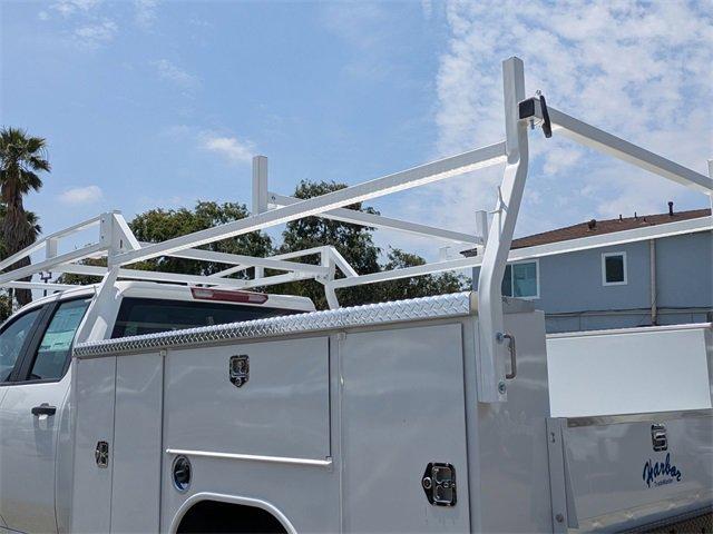 2025 GMC Sierra 2500 HD Vehicle Photo in PASADENA, CA 91107-3803