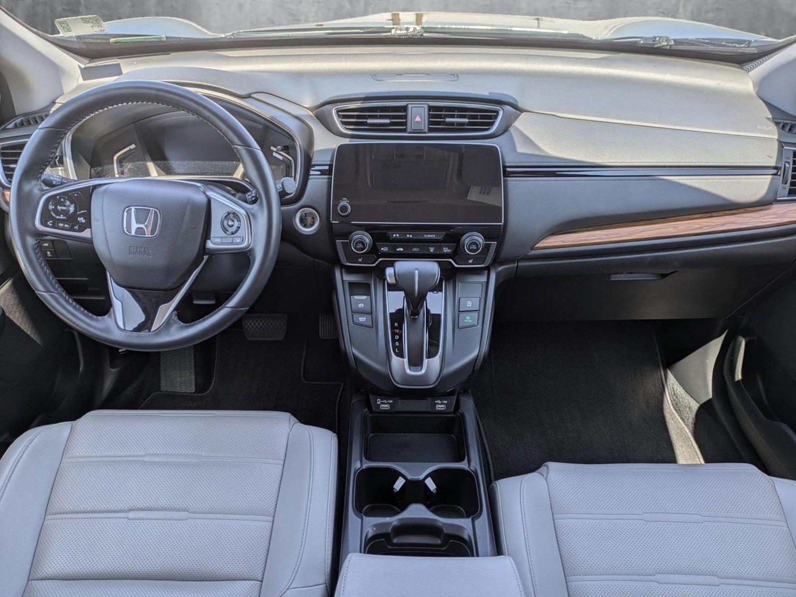 2022 Honda CR-V Vehicle Photo in Valencia, CA 91355