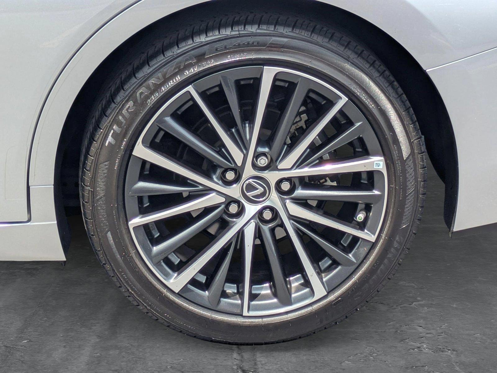 2024 Lexus ES 350 Vehicle Photo in Clearwater, FL 33761