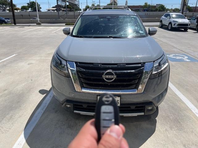 2022 Nissan Pathfinder Vehicle Photo in San Antonio, TX 78230