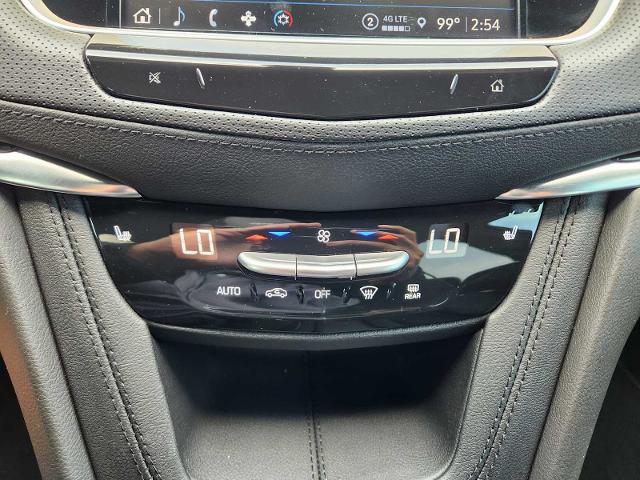 2025 Cadillac XT6 Vehicle Photo in HOUSTON, TX 77079