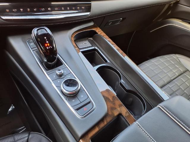 2024 Cadillac Escalade Vehicle Photo in Tampa, FL 33612