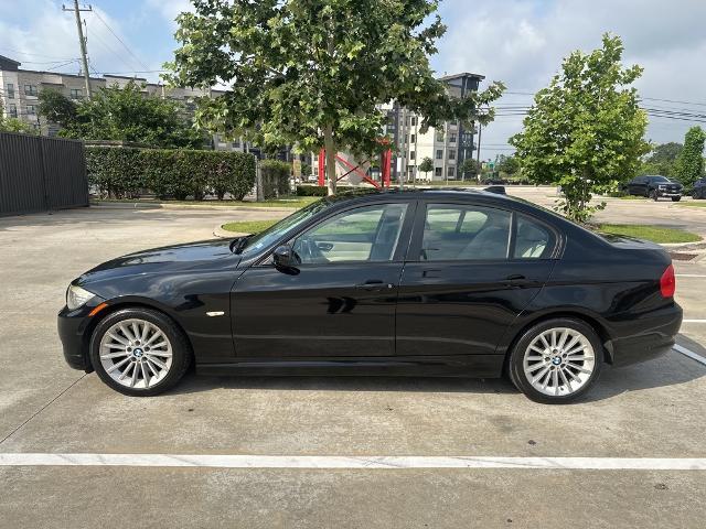 2011 BMW 335i xDrive Vehicle Photo in Houston, TX 77007