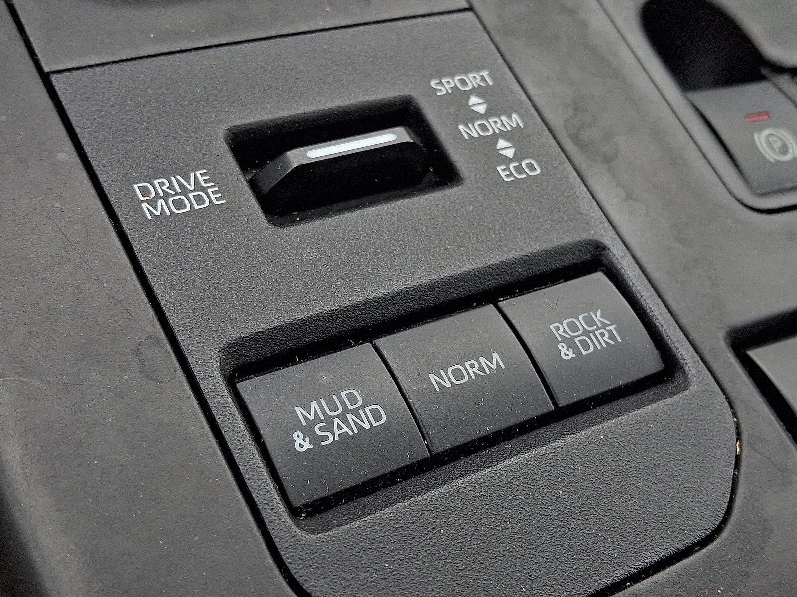 2022 Toyota Highlander Vehicle Photo in Mechanicsburg, PA 17050-2306