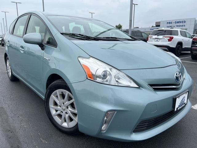 2014 Toyota Prius v Vehicle Photo in GREEN BAY, WI 54304-5303