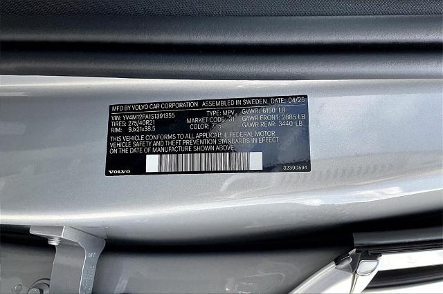 2025 Volvo XC90 Vehicle Photo in Grapevine, TX 76051