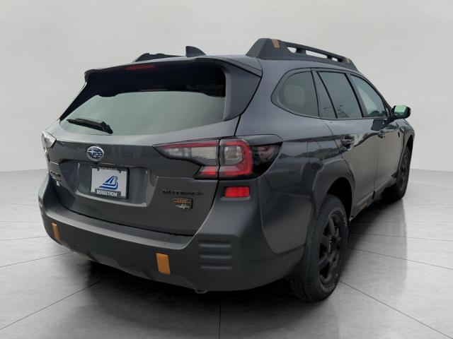 2025 Subaru Outback Vehicle Photo in Green Bay, WI 54304