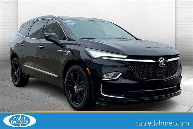 2023 Buick Enclave Vehicle Photo in TOPEKA, KS 66609-0000