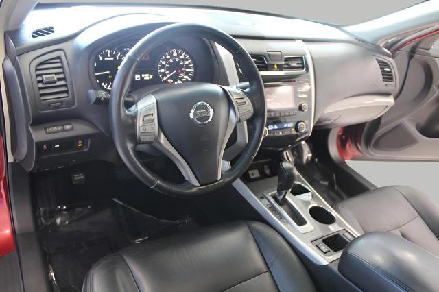 2013 Nissan Altima Vehicle Photo in Green Bay, WI 54304