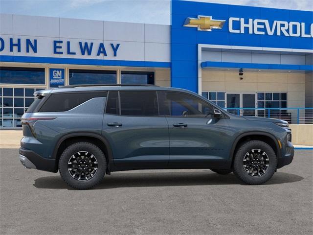 2025 Chevrolet Traverse Vehicle Photo in ENGLEWOOD, CO 80113-6708