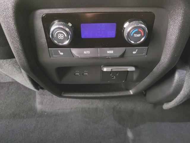 2024 Chevrolet Traverse Vehicle Photo in NEENAH, WI 54956-2243