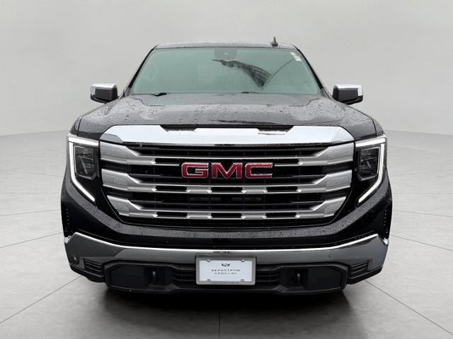 2024 GMC Sierra 1500 Vehicle Photo in APPLETON, WI 54914-8833