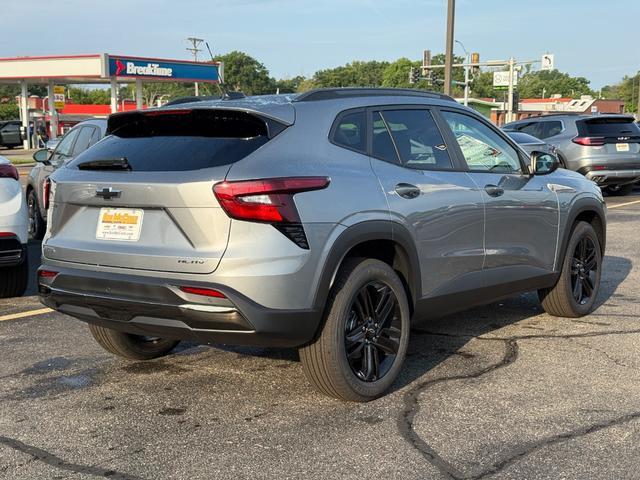 2025 Chevrolet Trax Vehicle Photo in COLUMBIA, MO 65203-3903