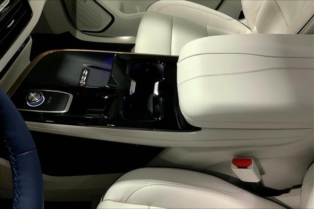 2026 Buick Enclave Vehicle Photo in KANSAS CITY, MO 64114-4545