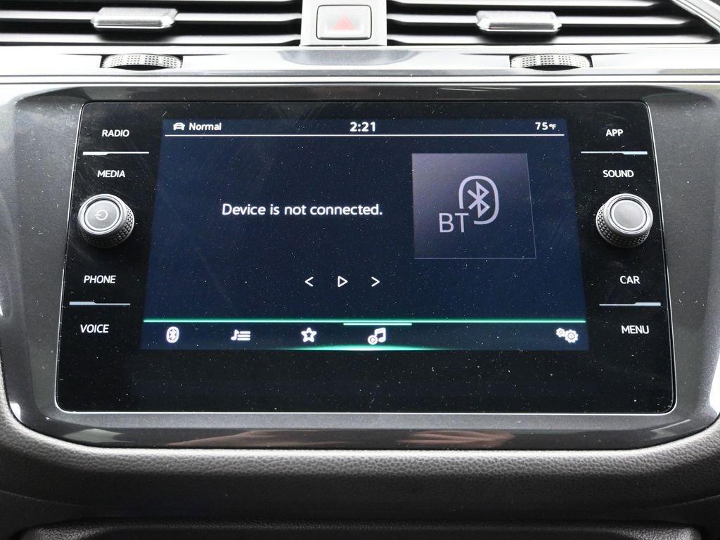 2024 Volkswagen Tiguan Vehicle Photo in Marion, IA 52302
