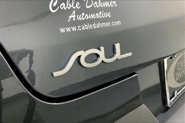 2022 Kia Soul Vehicle Photo in Lees Summit, MO 64086