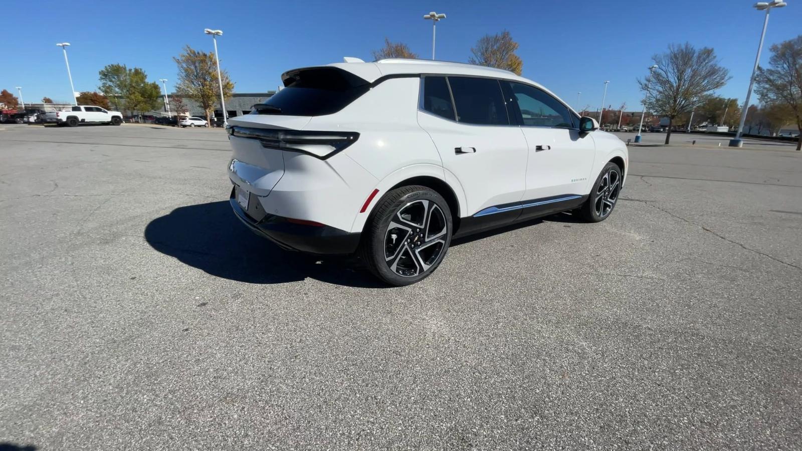2025 Chevrolet Equinox EV Vehicle Photo in BENTONVILLE, AR 72712-4322