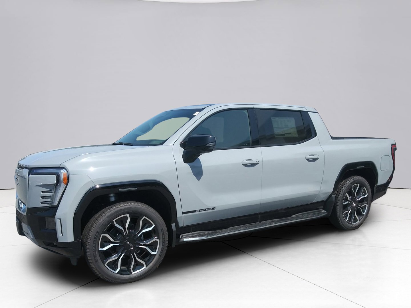 2024 GMC Sierra EV Vehicle Photo in LEOMINSTER, MA 01453-2952