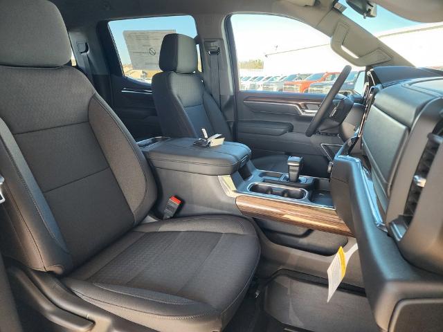 2025 Chevrolet Silverado 1500 Vehicle Photo in PARIS, TX 75460-2116