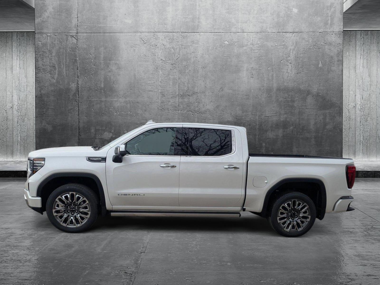 2025 GMC Sierra 1500 Vehicle Photo in LONE TREE, CO 80124-2750
