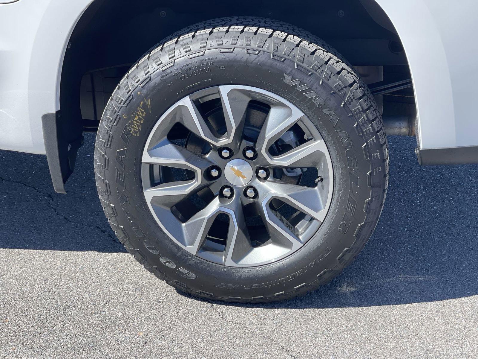 2025 Chevrolet Silverado 1500 Vehicle Photo in BENTONVILLE, AR 72712-4322