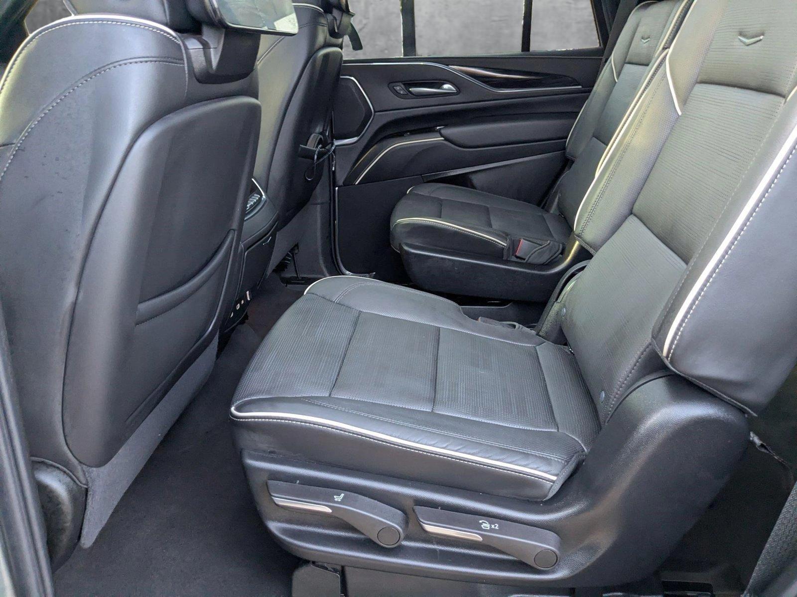 2024 Cadillac Escalade Vehicle Photo in LONE TREE, CO 80124-2750