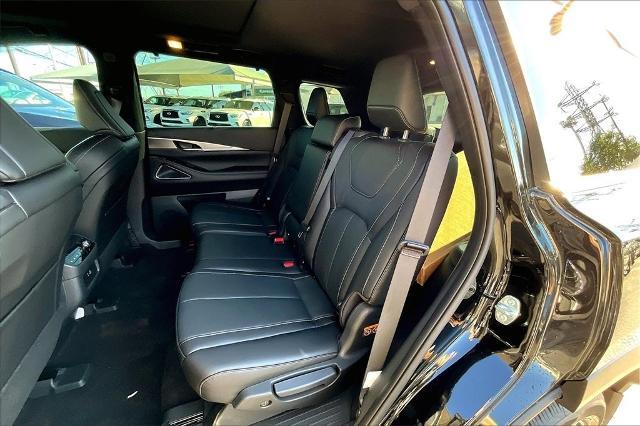 2025 INFINITI QX60 Vehicle Photo in San Antonio, TX 78230