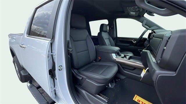 2025 Chevrolet Silverado 2500 HD Vehicle Photo in THOMPSONTOWN, PA 17094-9014