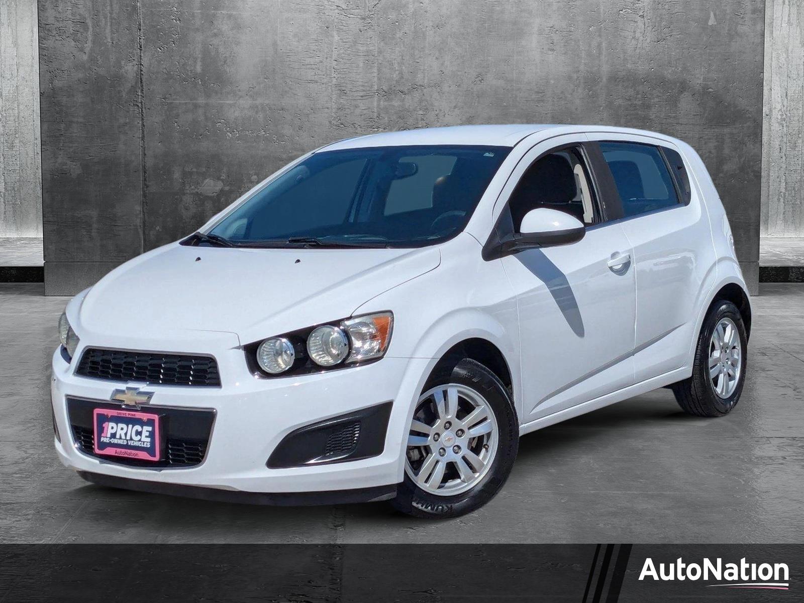 2016 Chevrolet Sonic Vehicle Photo in Valencia, CA 91355