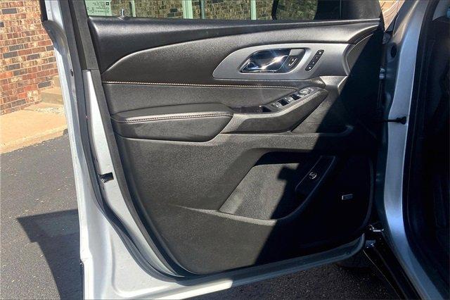 2020 Chevrolet Traverse Vehicle Photo in TOPEKA, KS 66609-0000