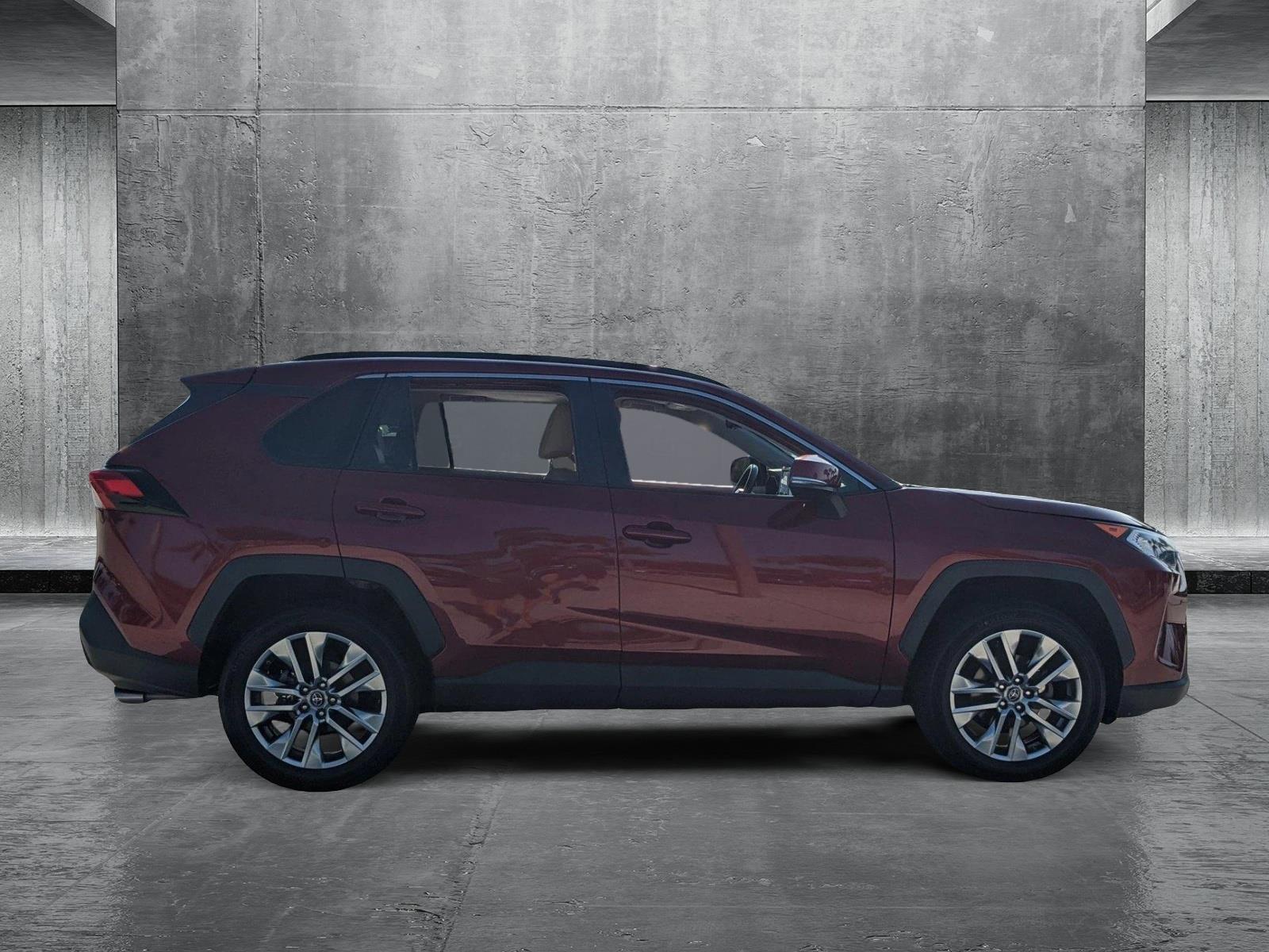 2019 Toyota RAV4 Vehicle Photo in Davie, FL 33331