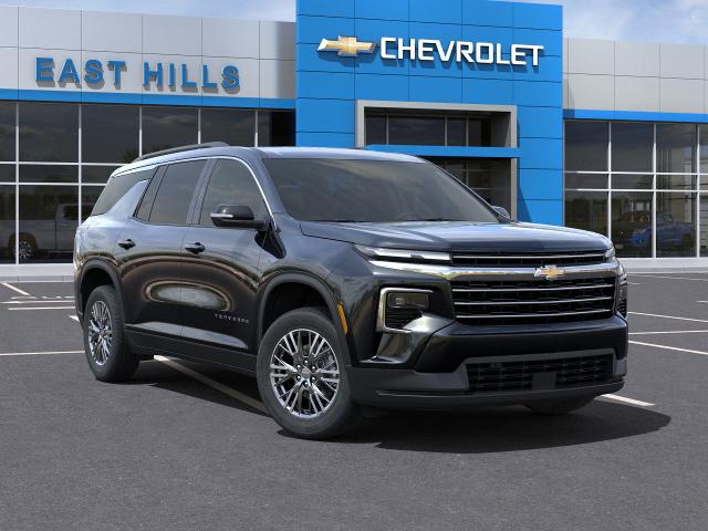 2025 Chevrolet Traverse Vehicle Photo in Roslyn, NY 11576