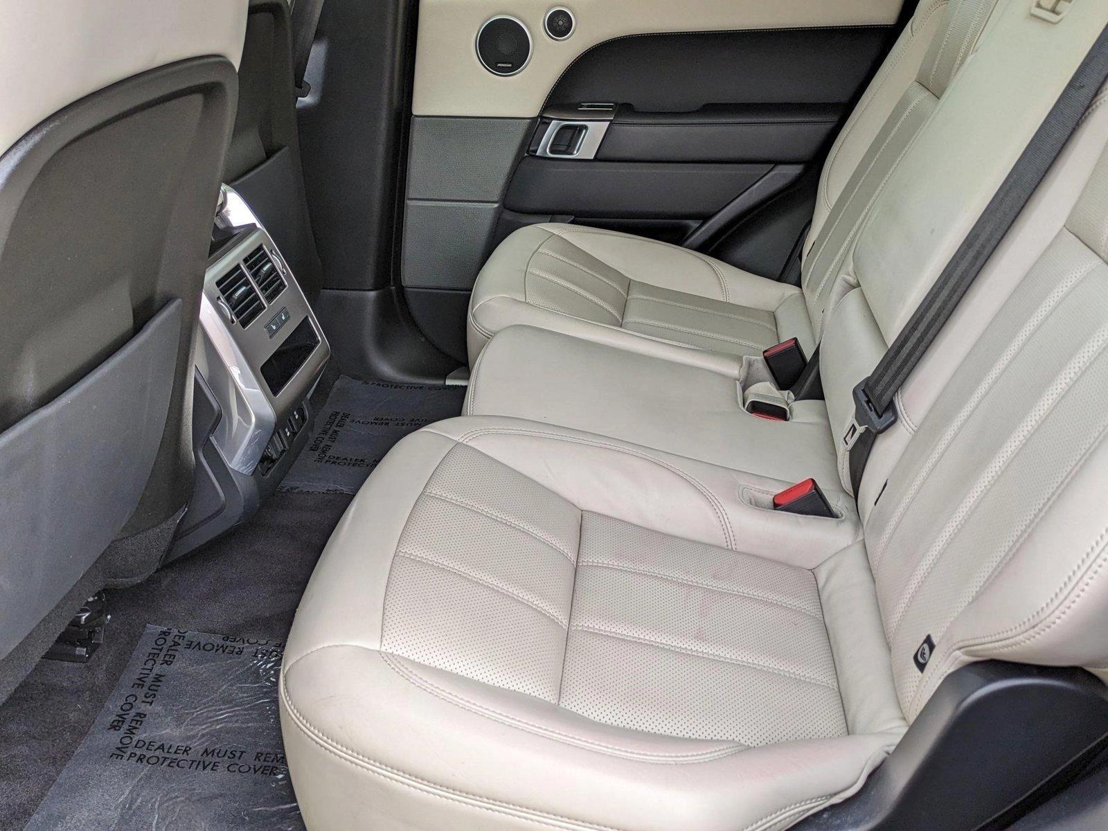2020 Land Rover Range Rover Sport Vehicle Photo in Bethesda, MD 20852