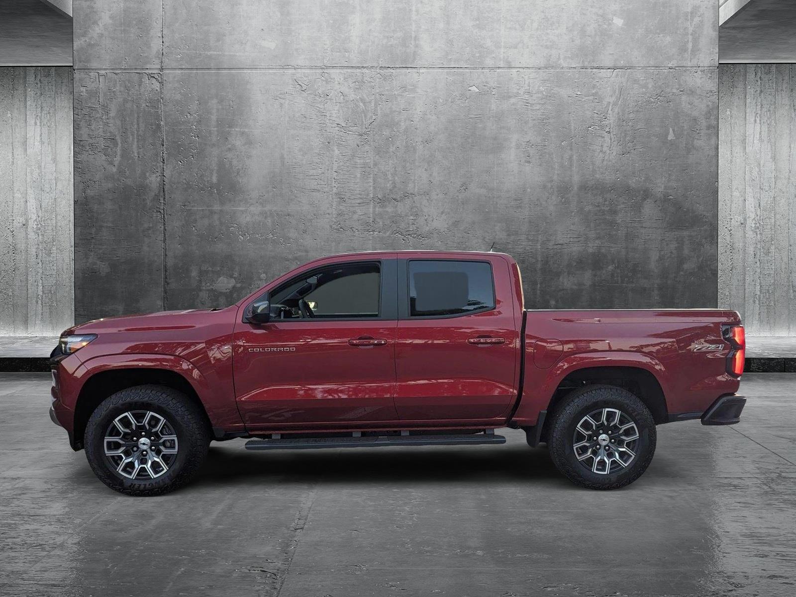 2025 Chevrolet Colorado Vehicle Photo in GREENACRES, FL 33463-3207