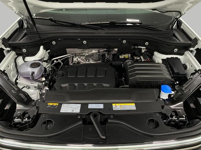 2025 Volkswagen Atlas Vehicle Photo in Appleton, WI 54913