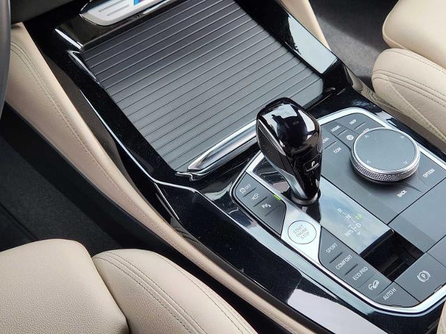 2024 BMW X4 M40i Vehicle Photo in PLANO, TX 75024