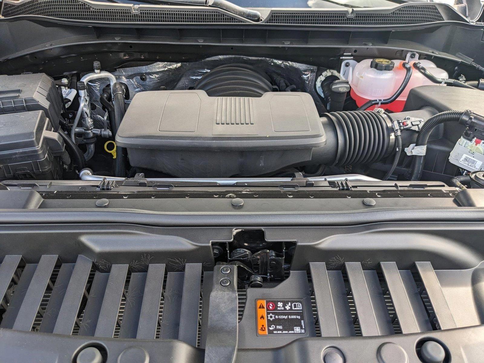 2025 Chevrolet Silverado 1500 Vehicle Photo in GREENACRES, FL 33463-3207