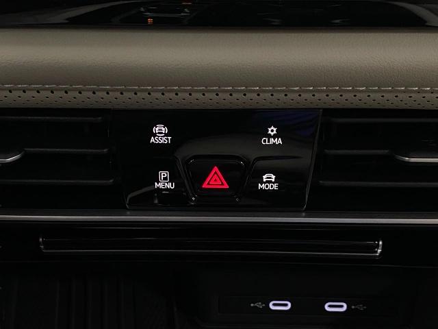2025 Volkswagen Atlas Vehicle Photo in Appleton, WI 54913