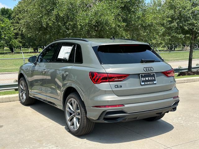 2025 Audi Q3 Vehicle Photo in HOUSTON, TX 77090