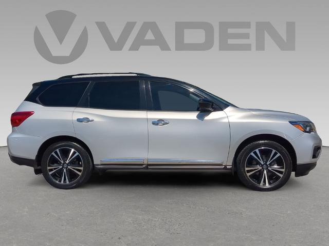 2020 Nissan Pathfinder Vehicle Photo in Brunswick, GA 31525