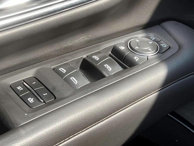2023 Chevrolet Suburban Vehicle Photo in Roslyn, NY 11576