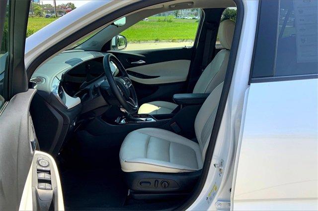 2024 Buick Encore GX Vehicle Photo in TOPEKA, KS 66609-0000