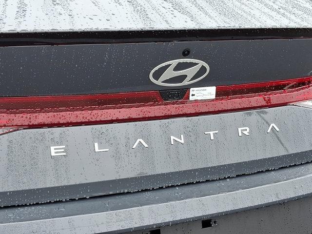 2025 Hyundai ELANTRA Vehicle Photo in Philadelphia, PA 19116