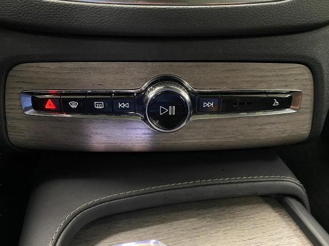 2023 Volvo XC90 Vehicle Photo in Appleton, WI 54913
